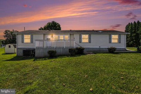 Mobile Home For Sale - 112 Trails End Court<br/> LANCASTER, PA 17603