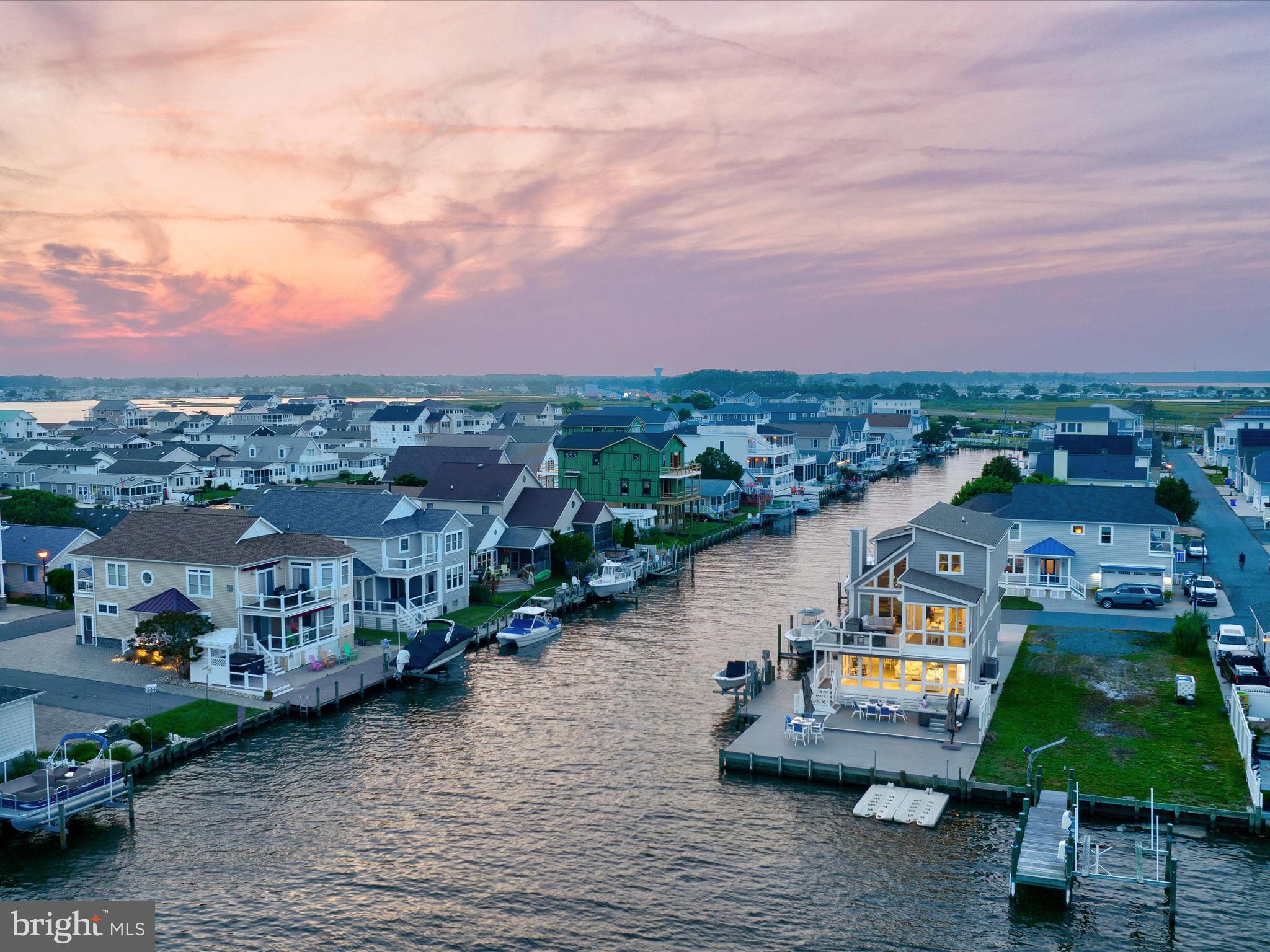 CAPE WINDSOR - Residential