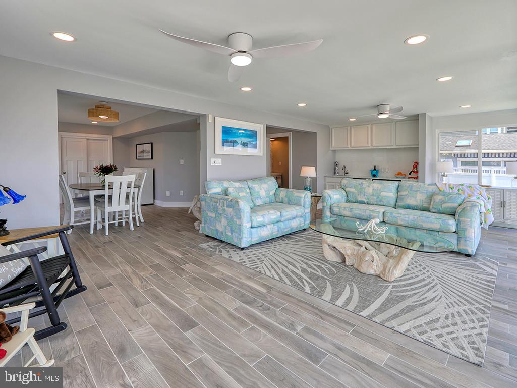 CAPE WINDSOR - Residential