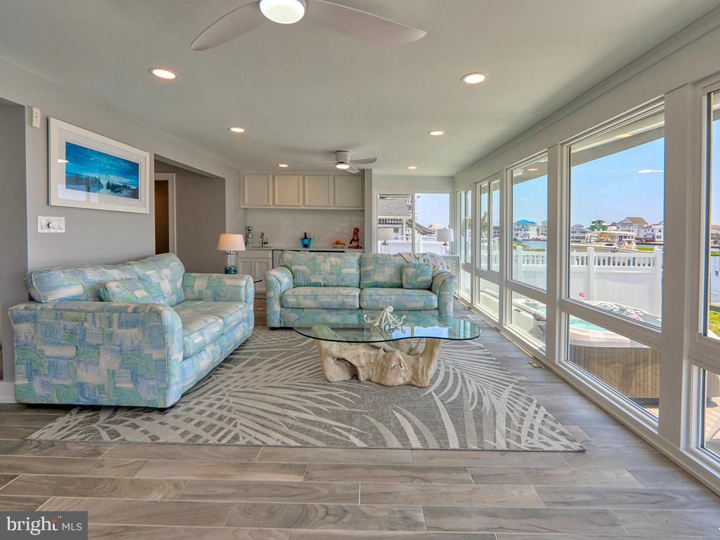 CAPE WINDSOR - Residential