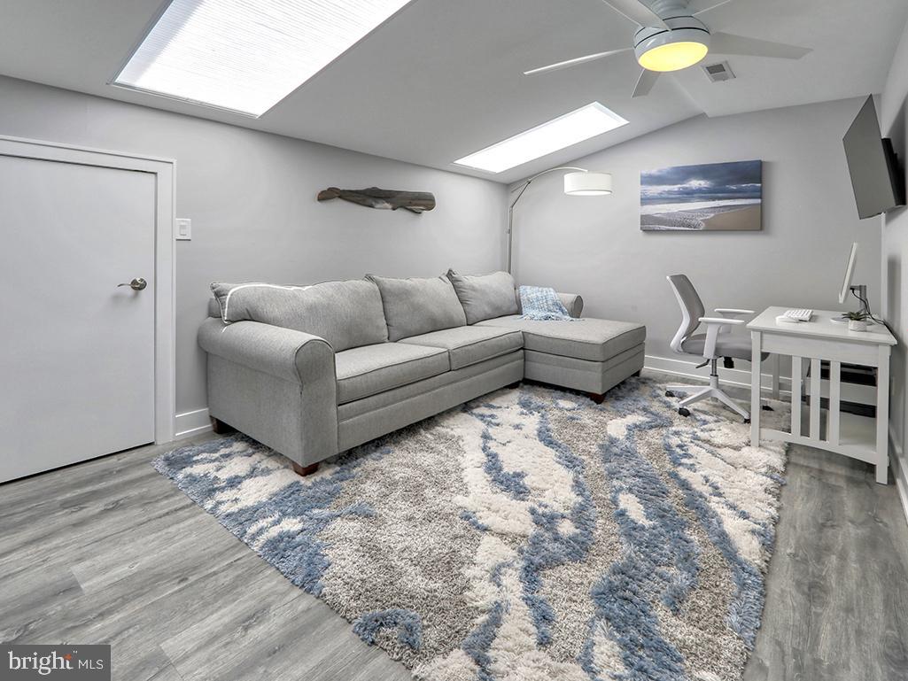 CAPE WINDSOR - Residential