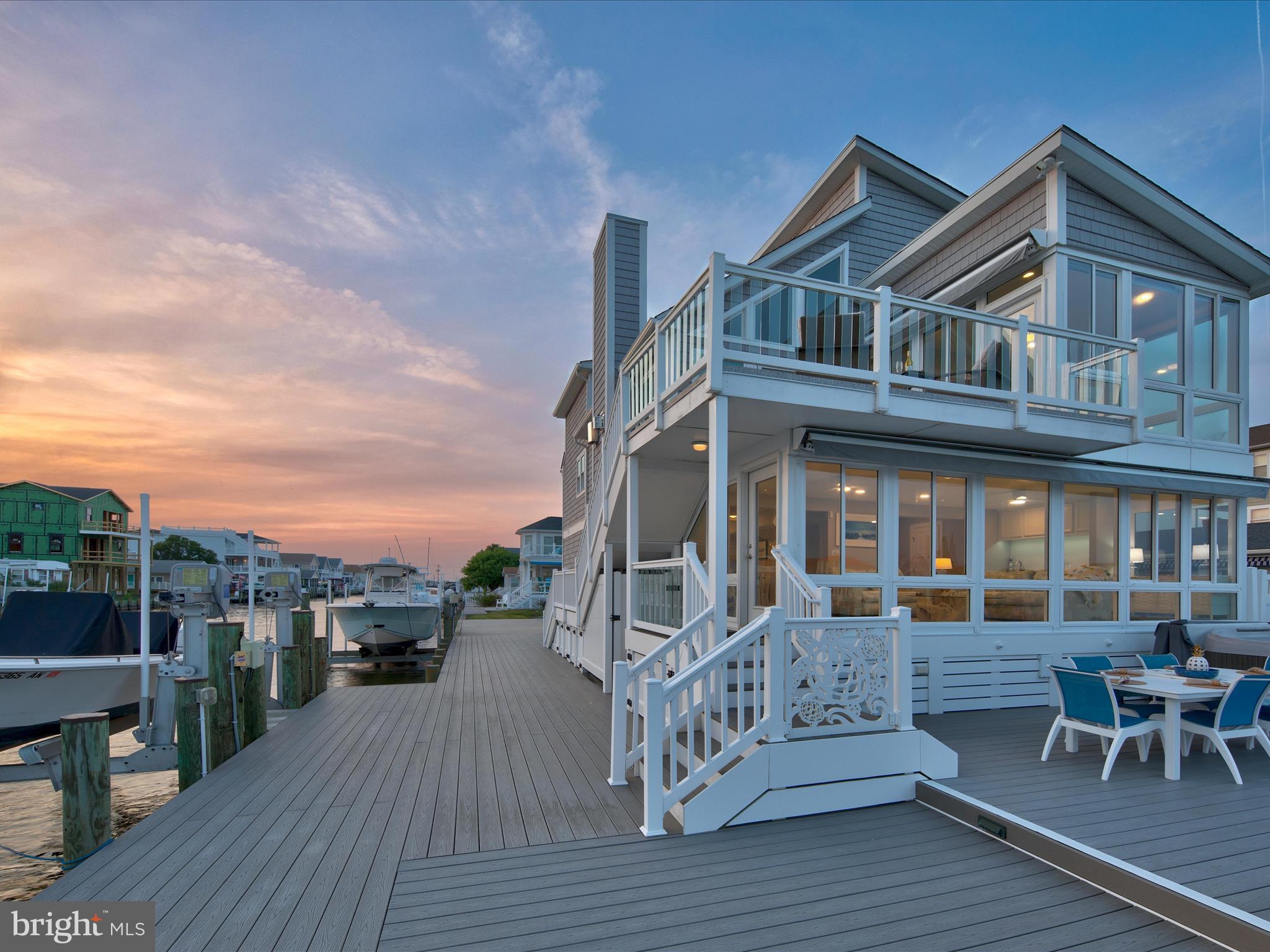 CAPE WINDSOR - Residential