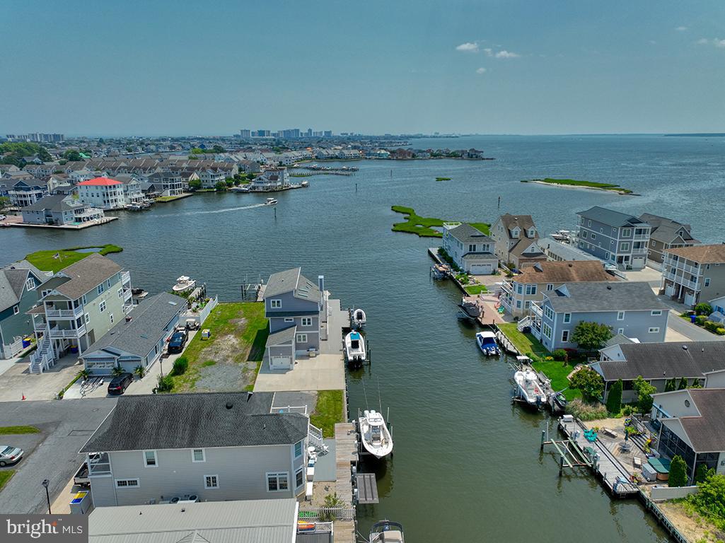 CAPE WINDSOR - Residential