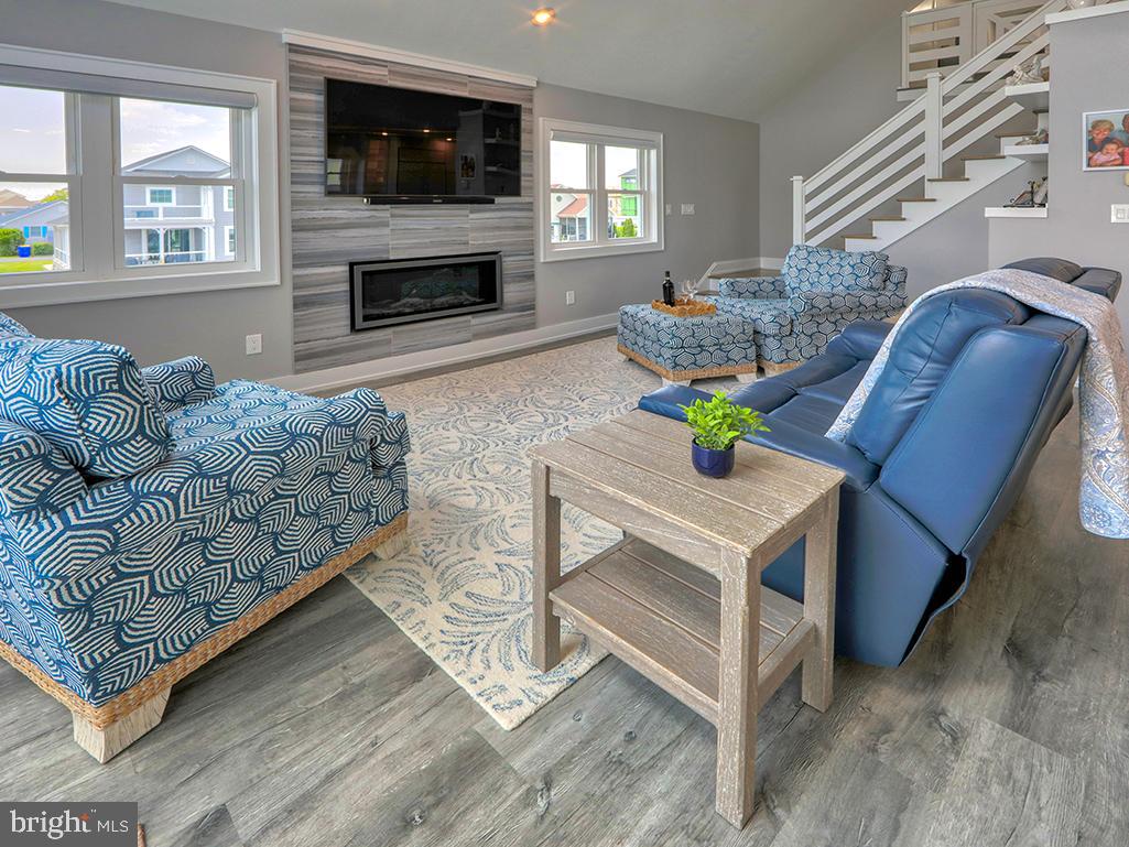 CAPE WINDSOR - Residential