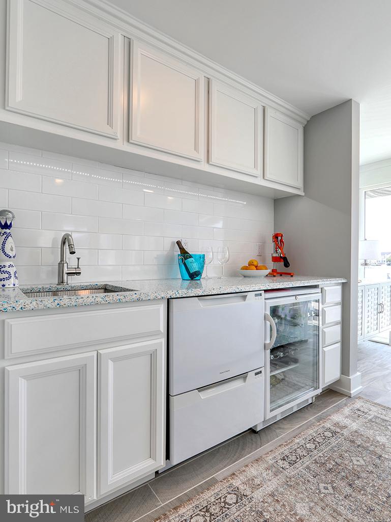 CAPE WINDSOR - Residential