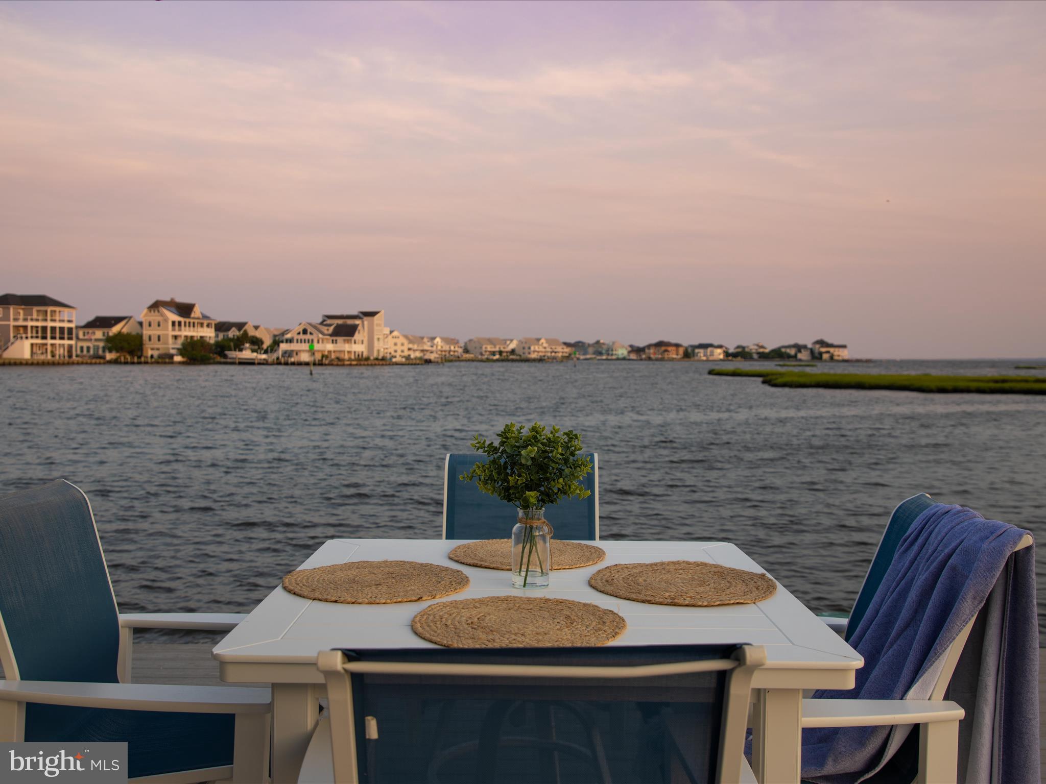 CAPE WINDSOR - Residential