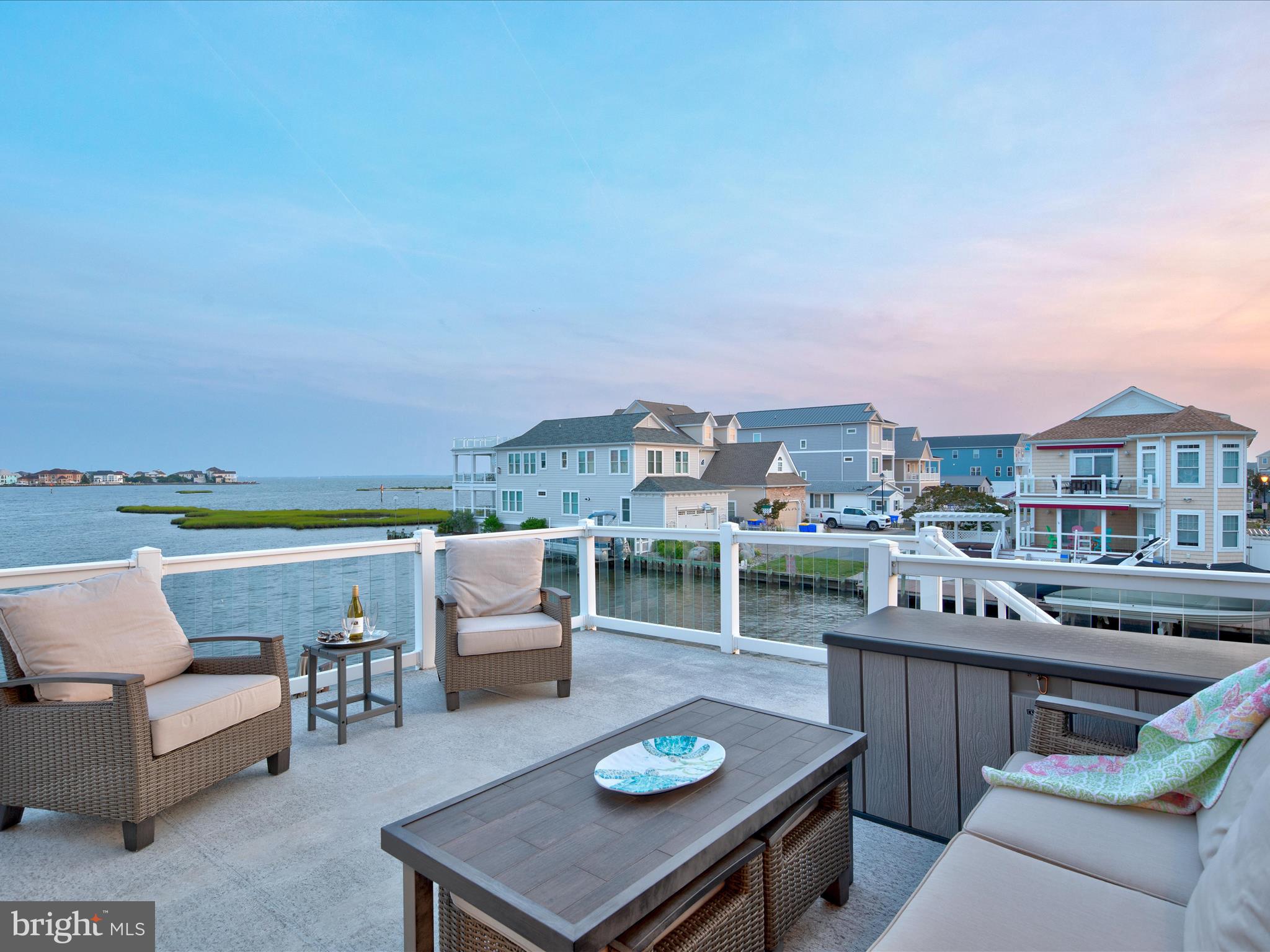 CAPE WINDSOR - Residential