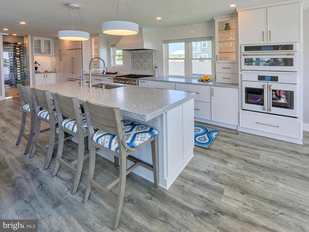 CAPE WINDSOR - Residential