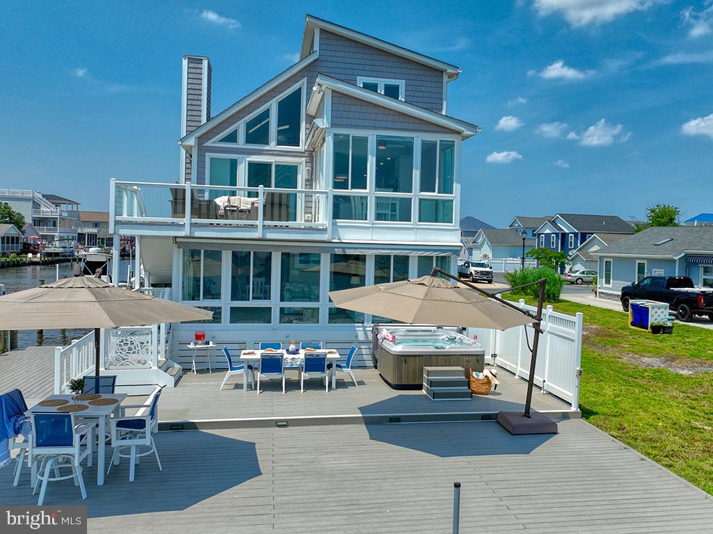 CAPE WINDSOR - Residential