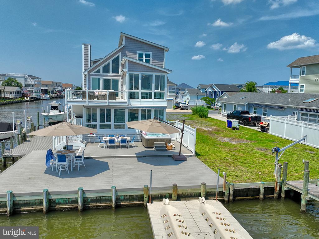 CAPE WINDSOR - Residential