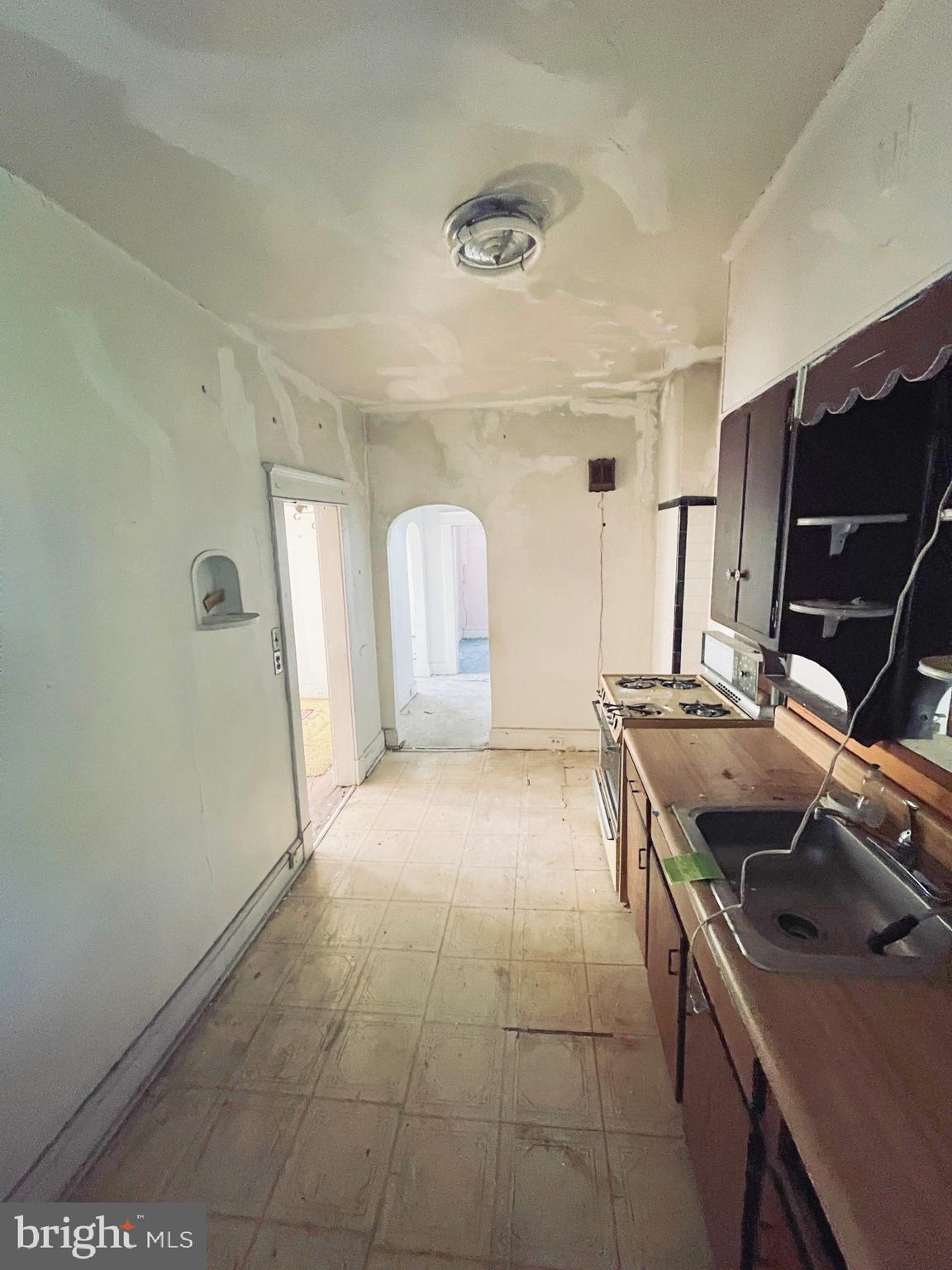 HANLON - Residential Income