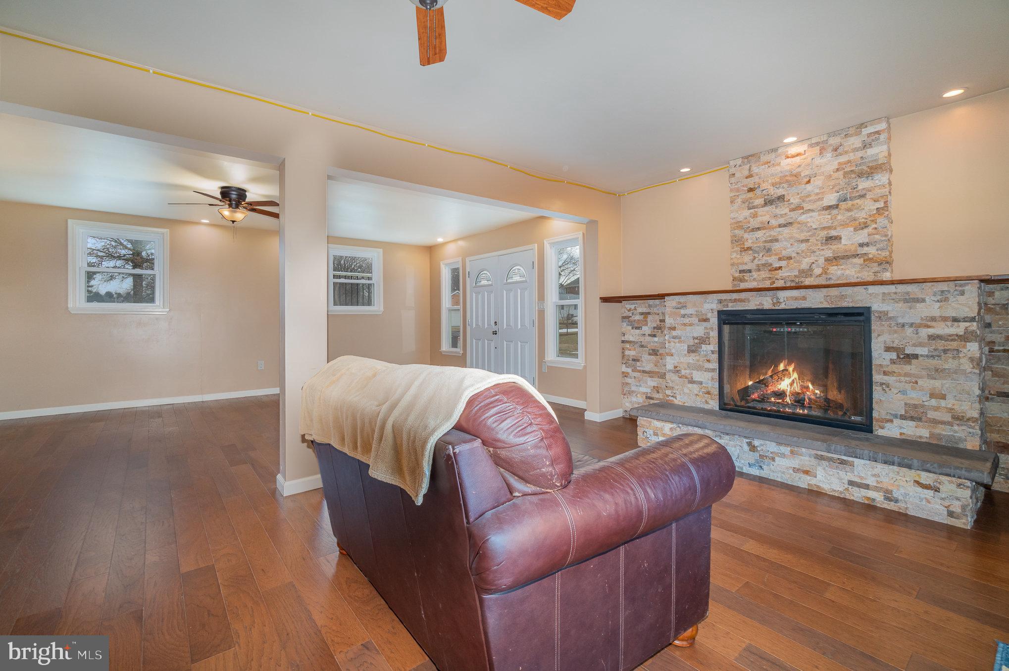 CHEVY TERRACE - Residential