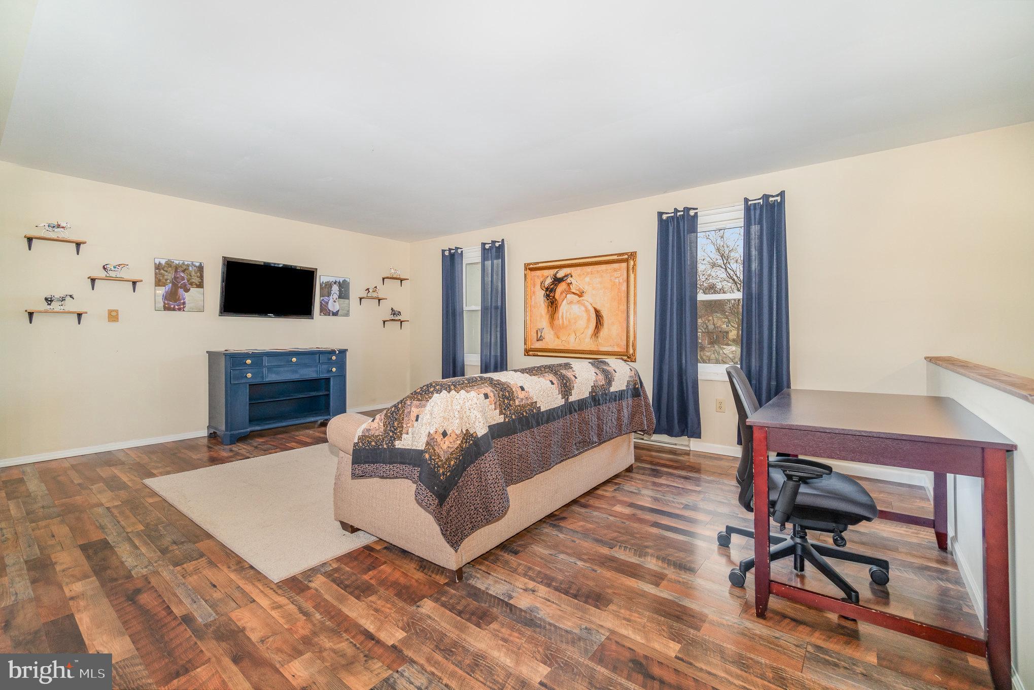 CHEVY TERRACE - Residential