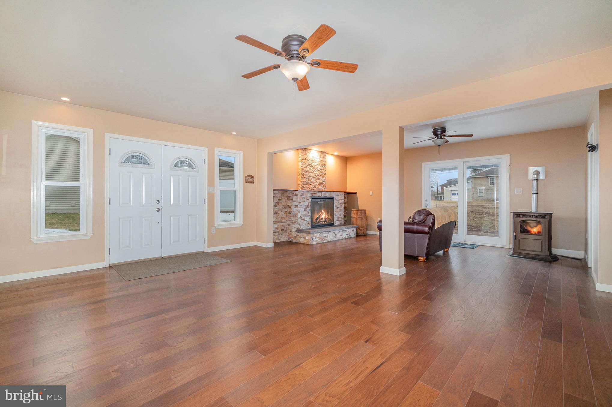 CHEVY TERRACE - Residential