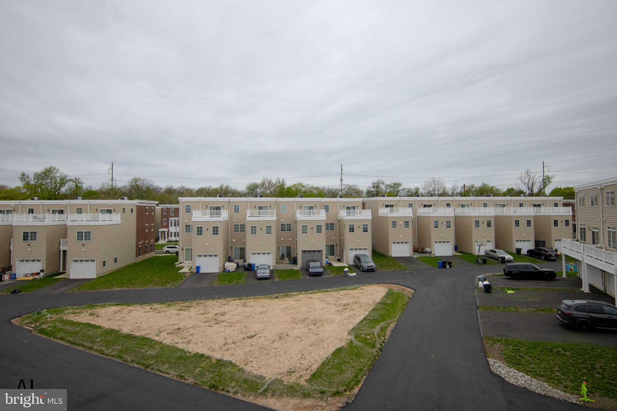 SIENA PLACE - Residential