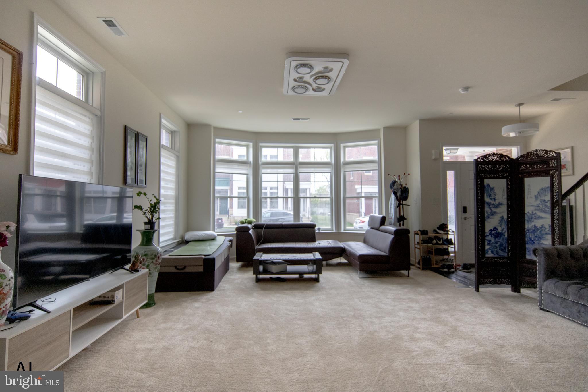 SIENA PLACE - Residential