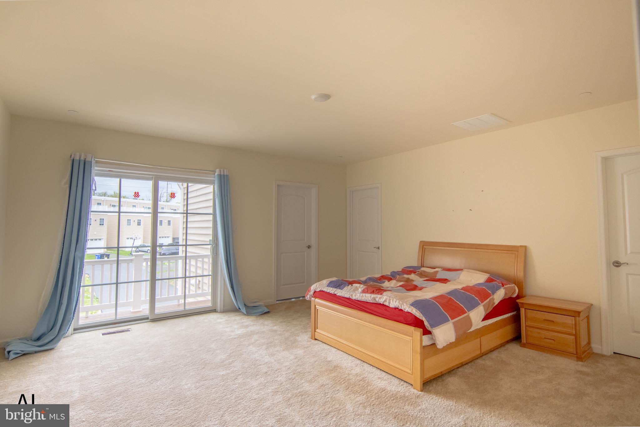 SIENA PLACE - Residential