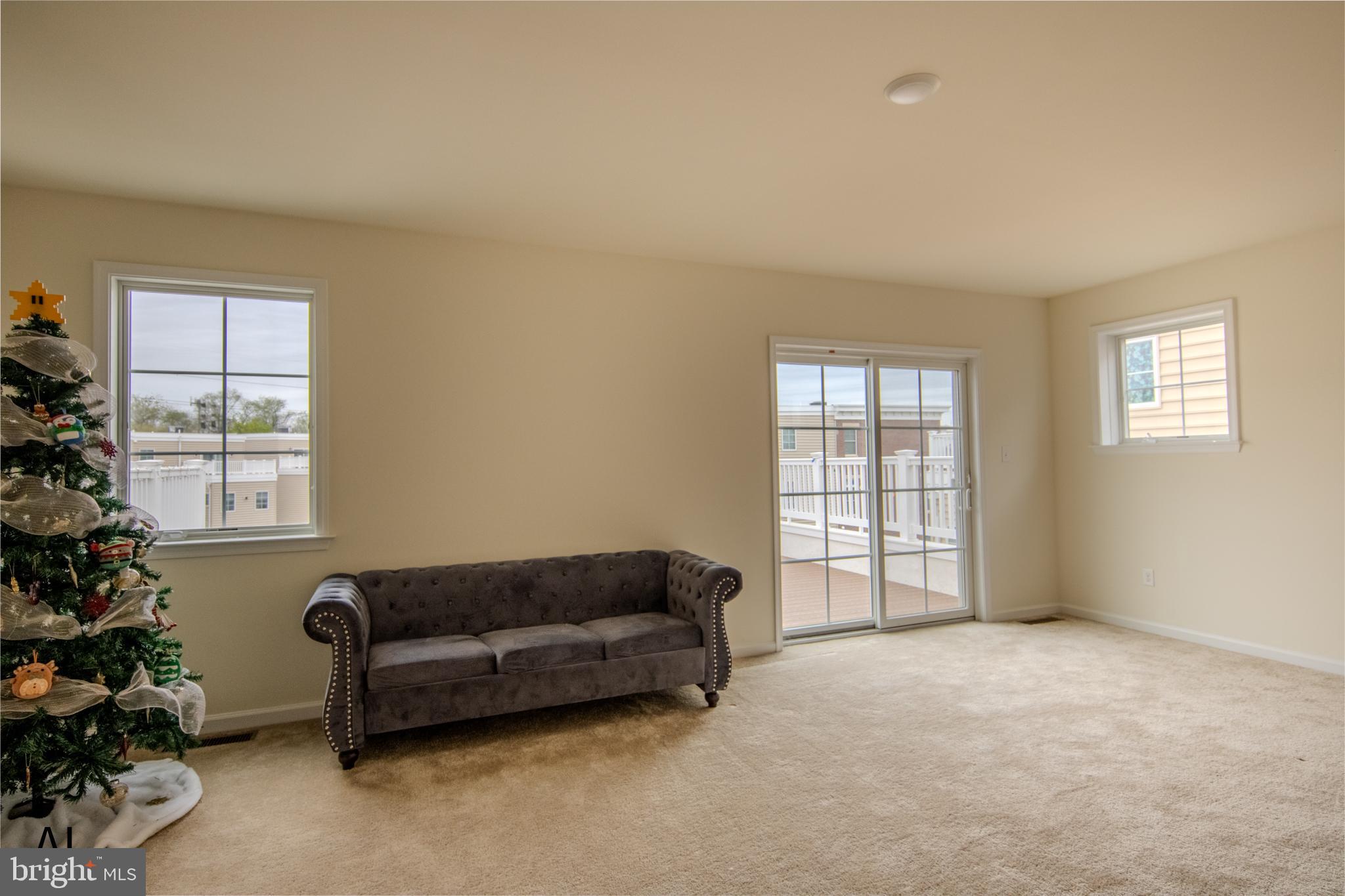 SIENA PLACE - Residential