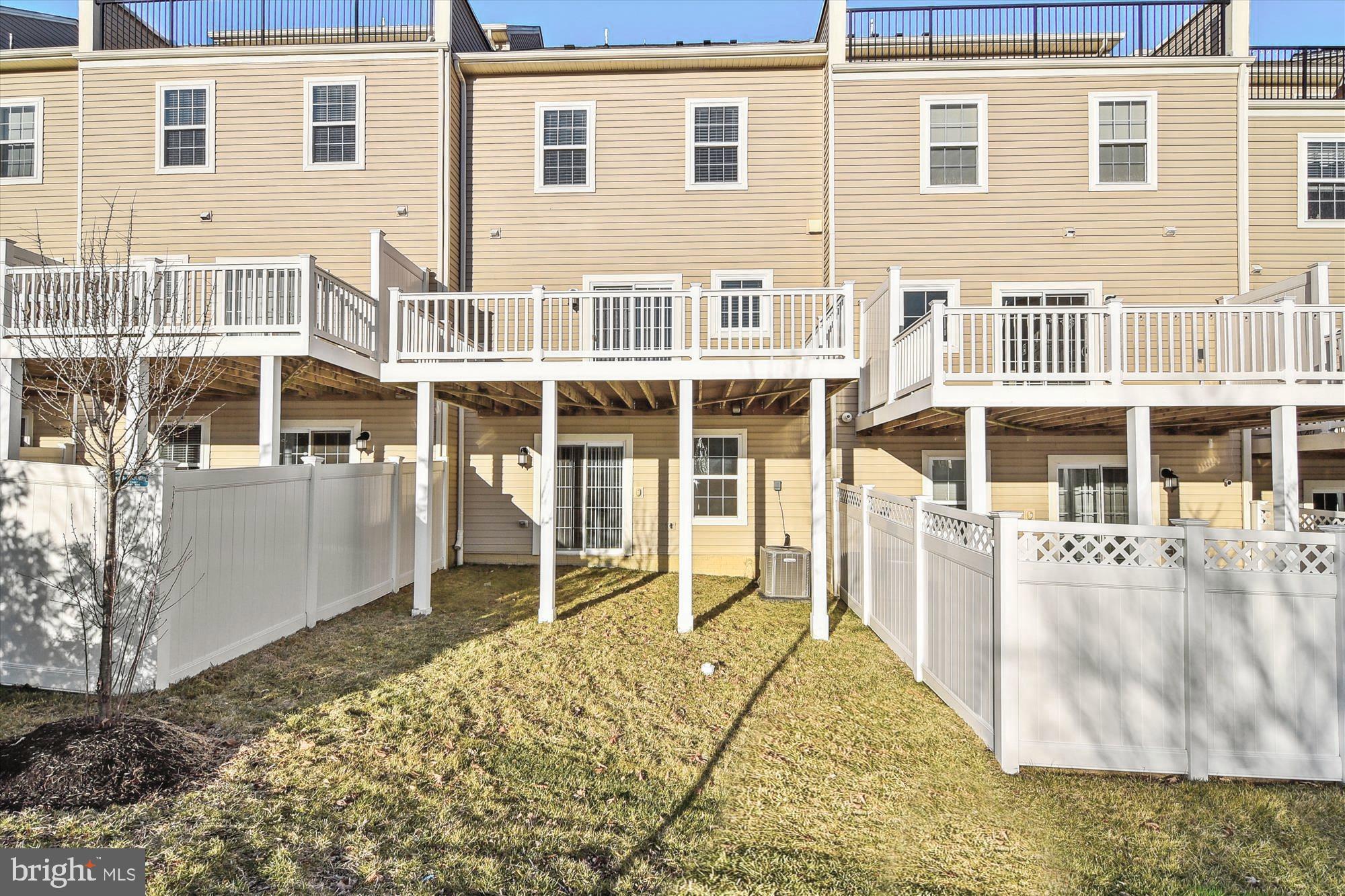 SUMMERFIELD VILLAGE - Residential