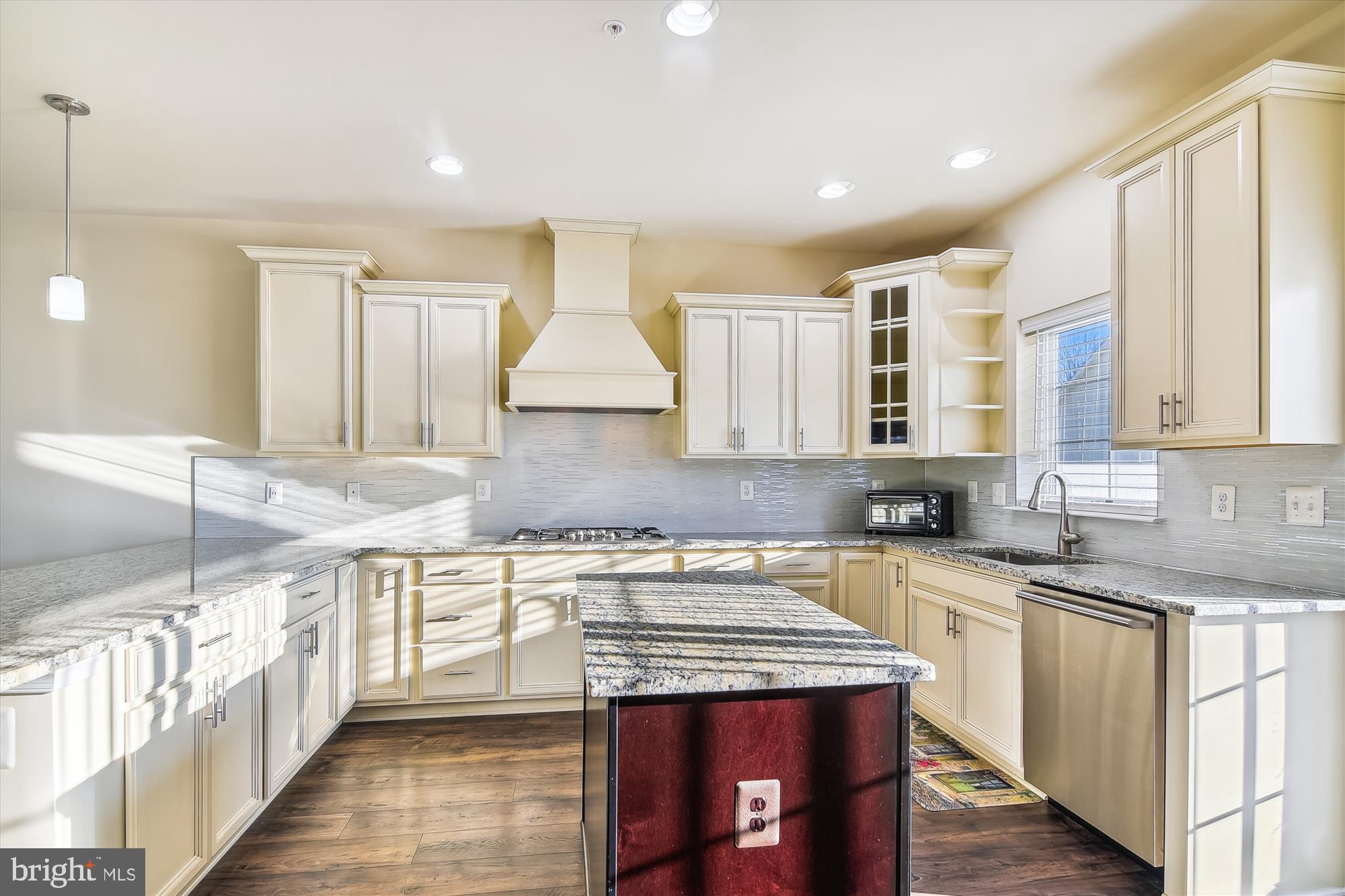 SUMMERFIELD VILLAGE - Residential