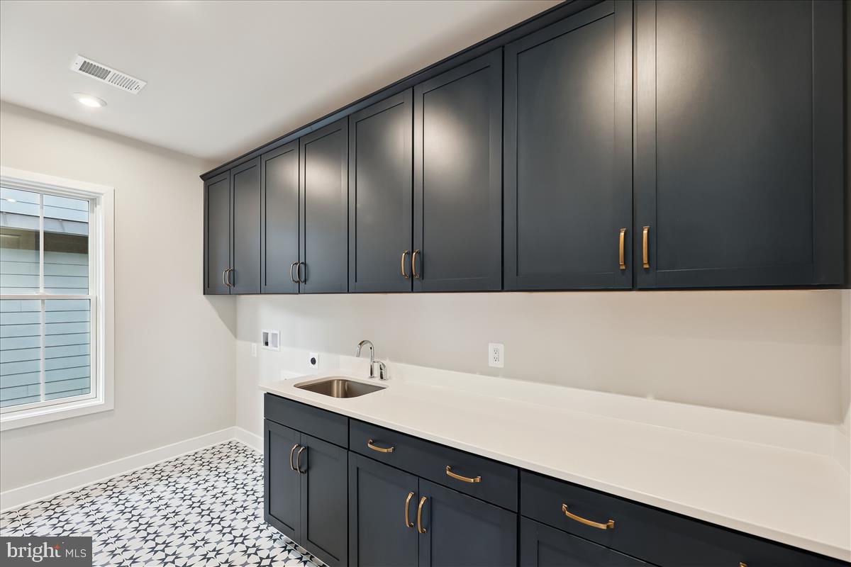 AMALYN - Residential