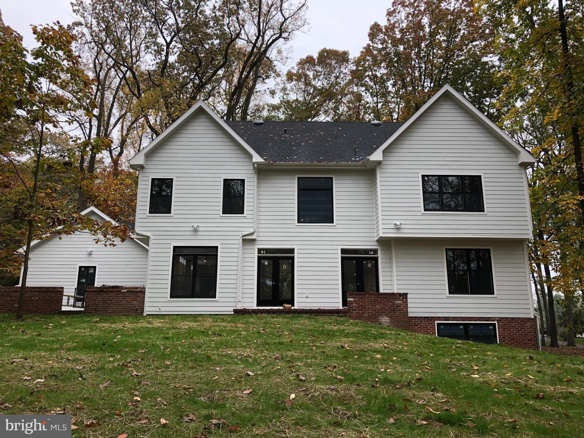 STRAFFORD VILLAGE - Residential