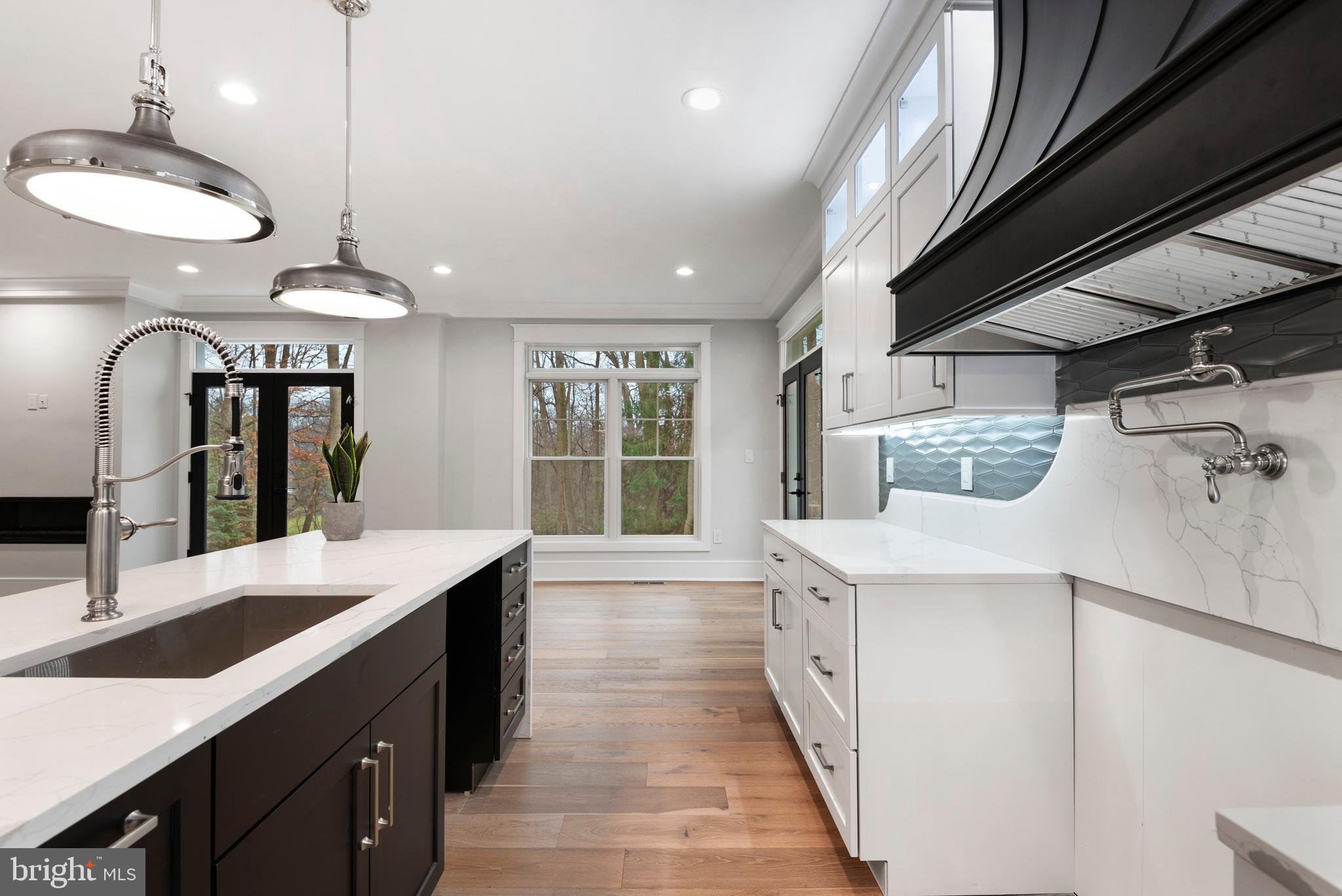 STRAFFORD VILLAGE - Residential