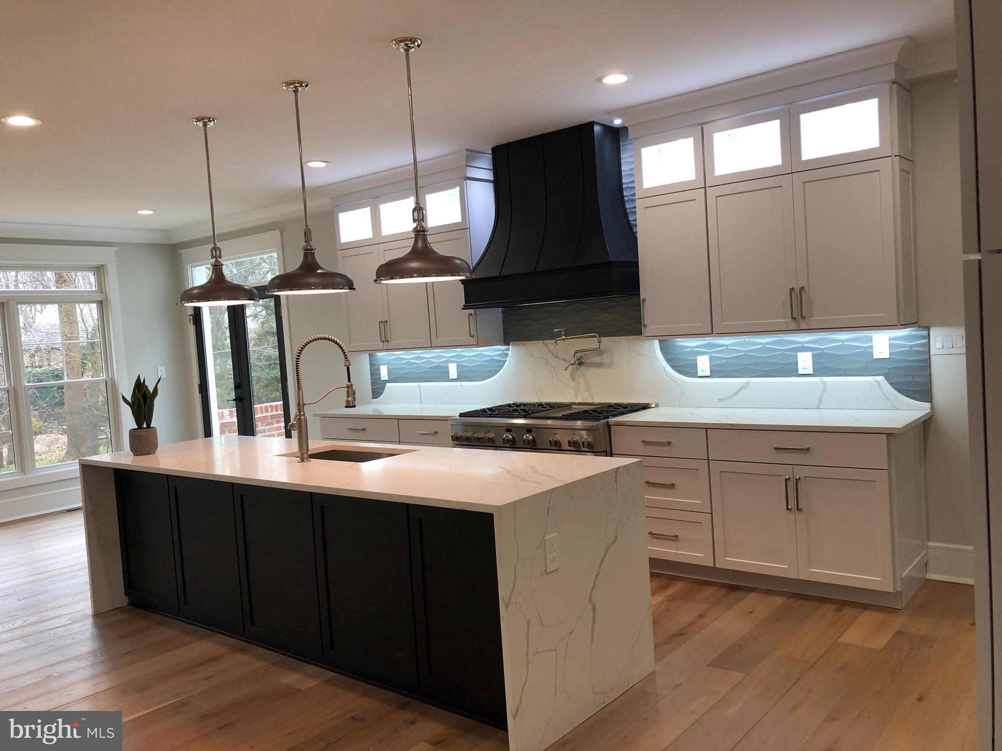 STRAFFORD VILLAGE - Residential