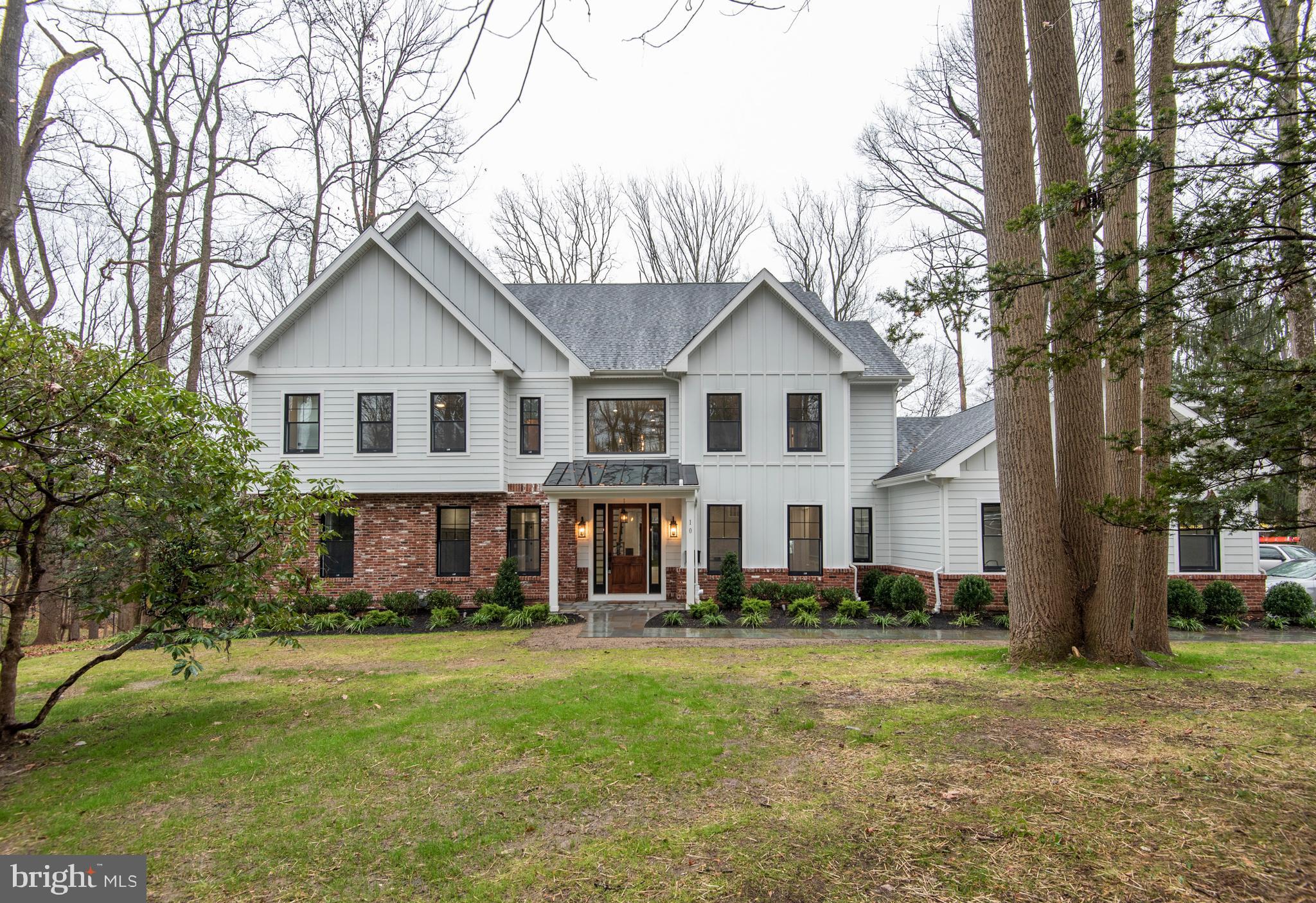 STRAFFORD VILLAGE - Residential