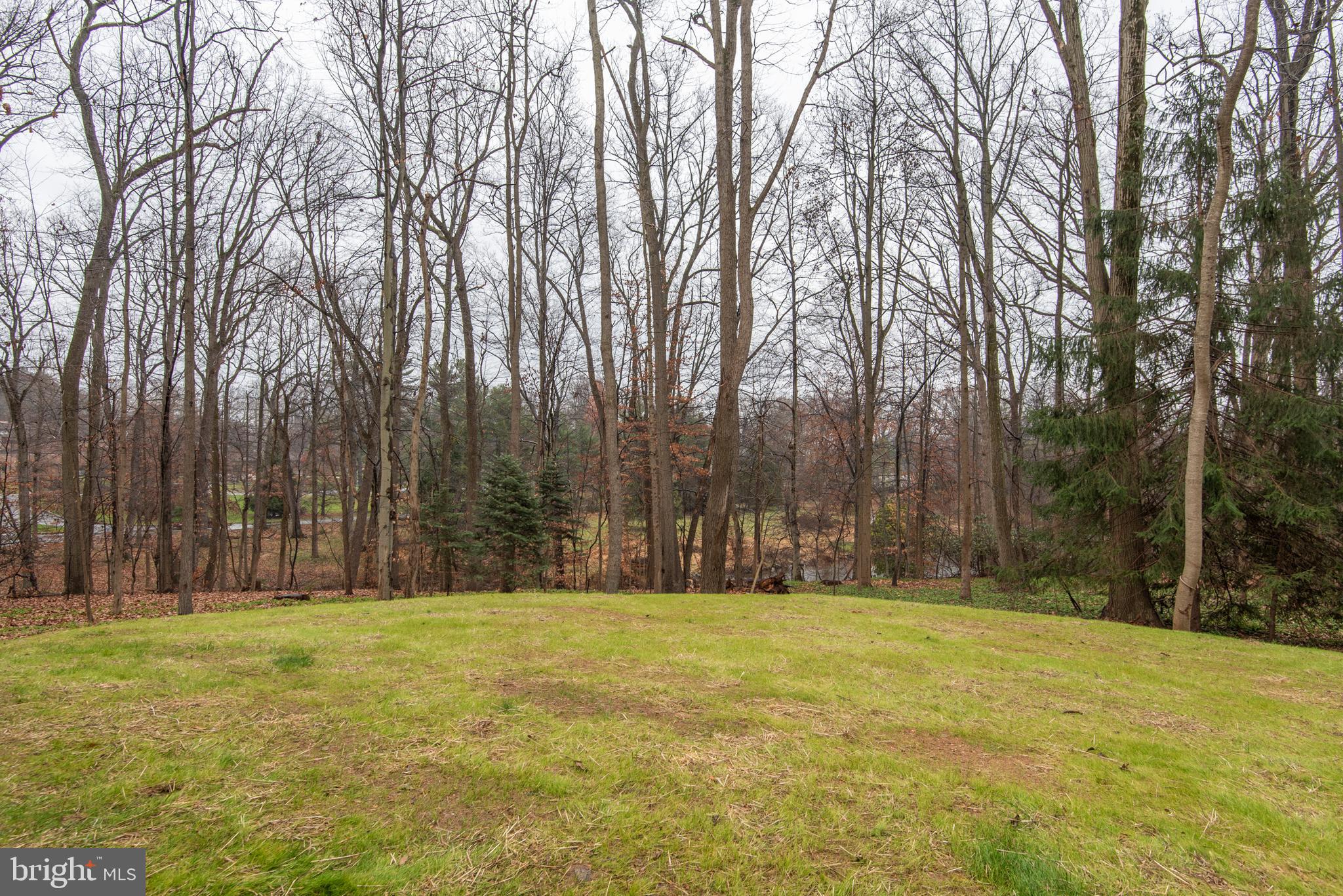 STRAFFORD VILLAGE - Residential