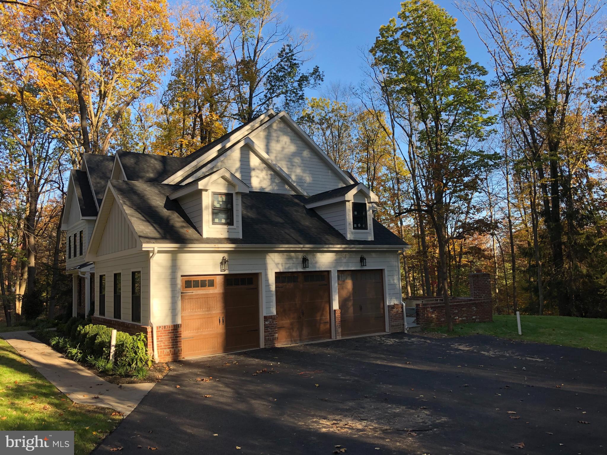 STRAFFORD VILLAGE - Residential