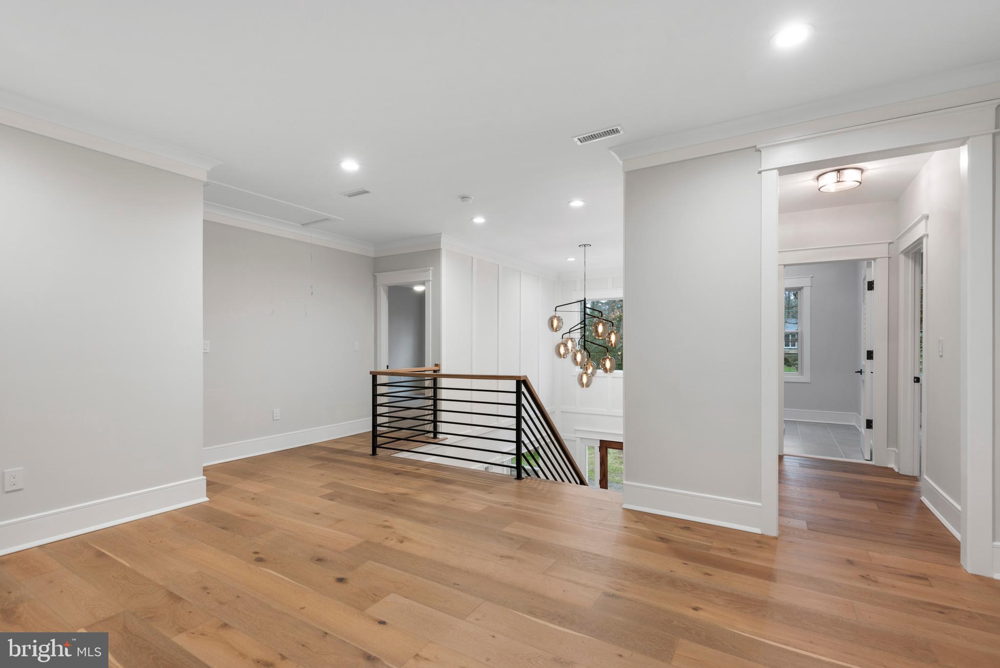 STRAFFORD VILLAGE - Residential