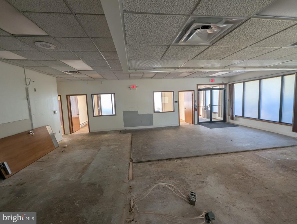 Photo of 340 S White Horse Pike, BERLIN, NJ 08009 (MLS # NJCD2103722)