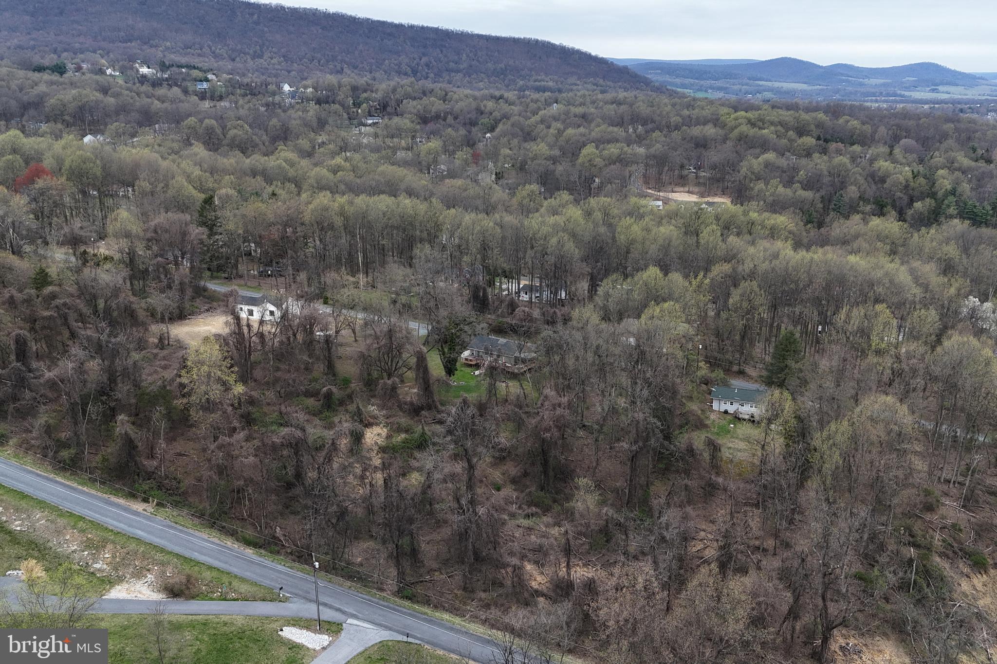 CARROLL VALLEY - Land