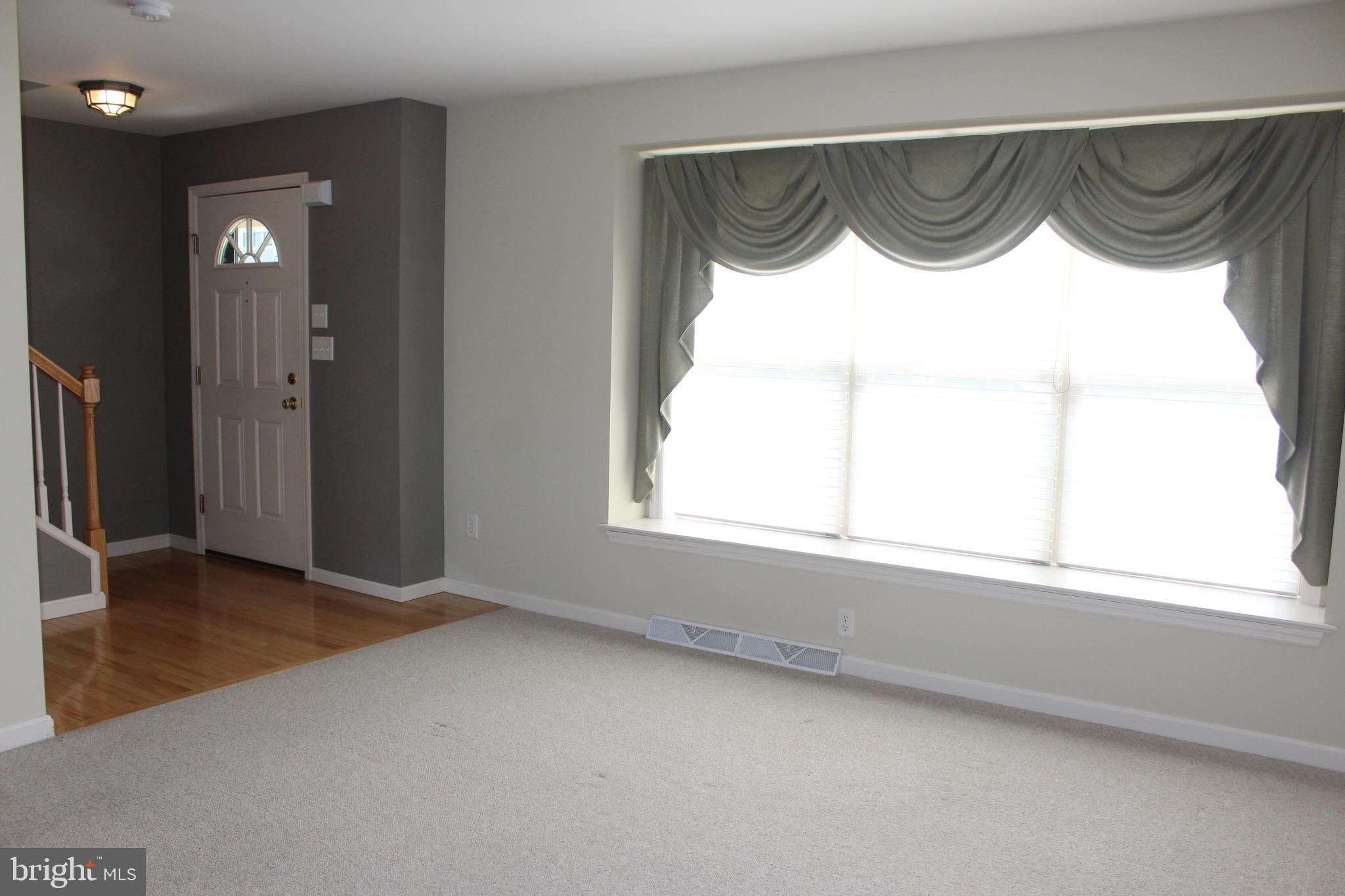 CHELSEA MANOR - Residential