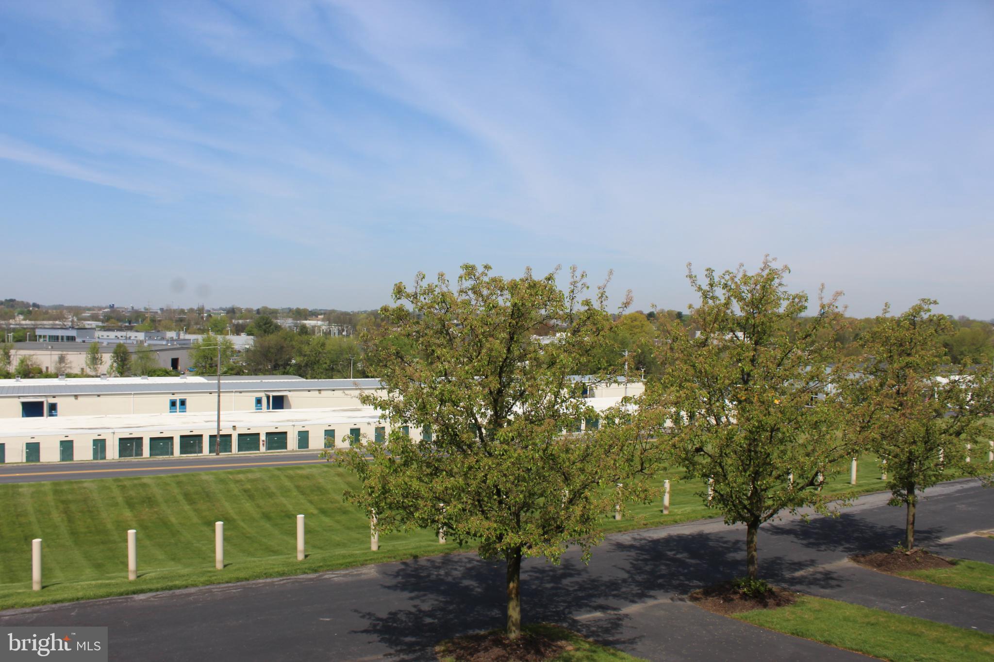 CHELSEA MANOR - Residential
