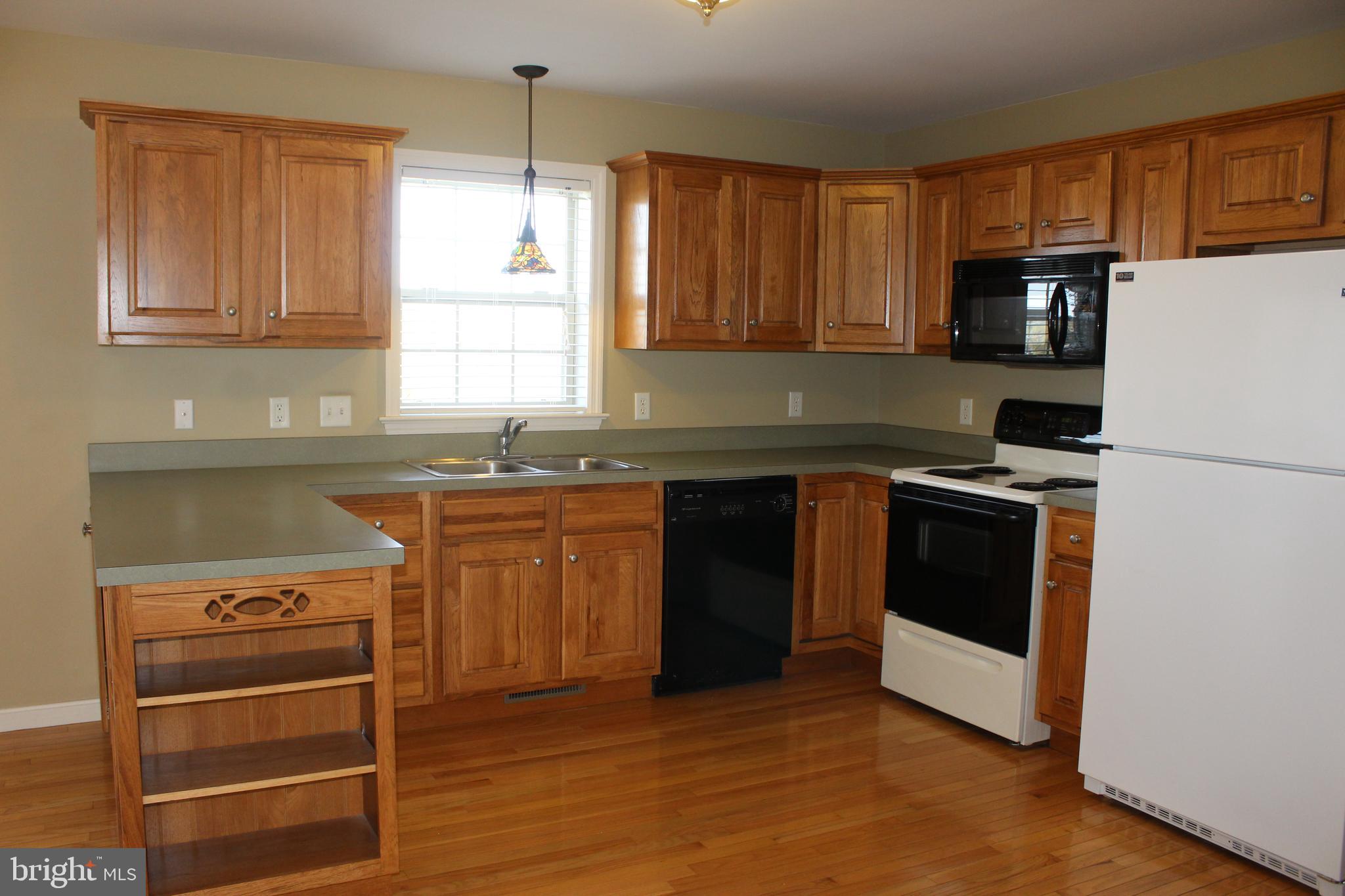CHELSEA MANOR - Residential
