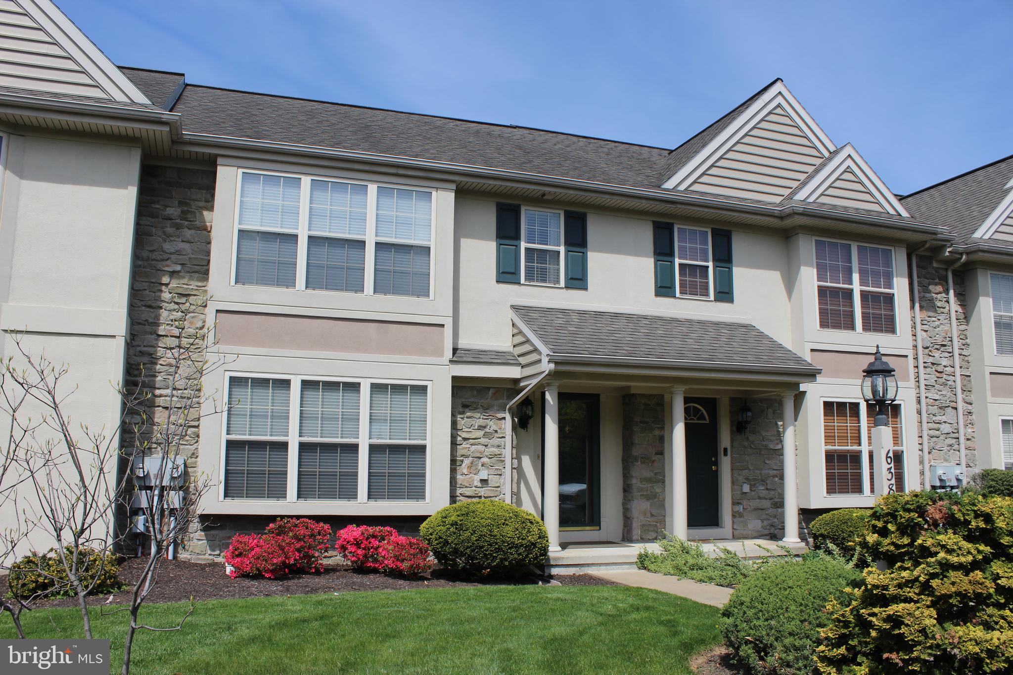 CHELSEA MANOR - Residential