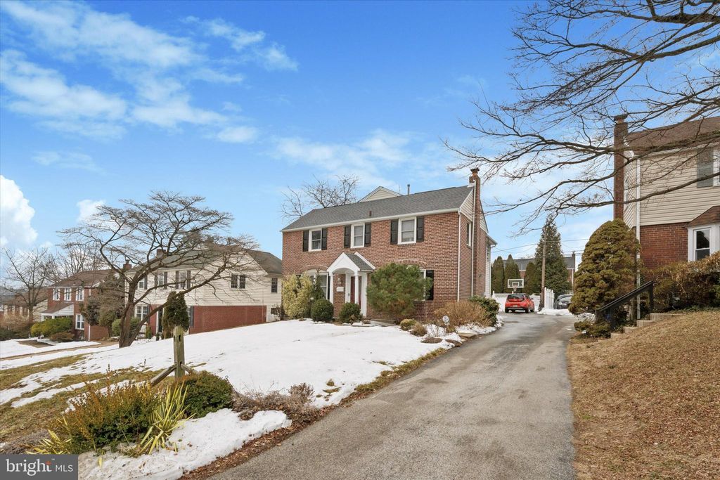 Photo of 114 Earlington Road, HAVERTOWN, PA 19083 (MLS # PADE2108046)