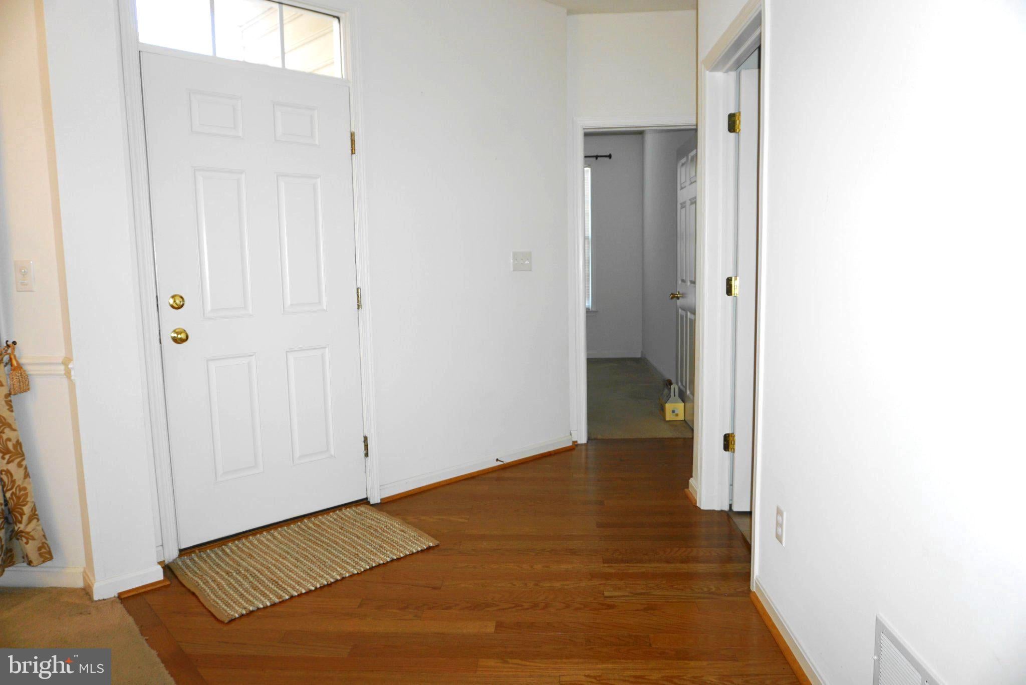 18 LARKSPUR LANE