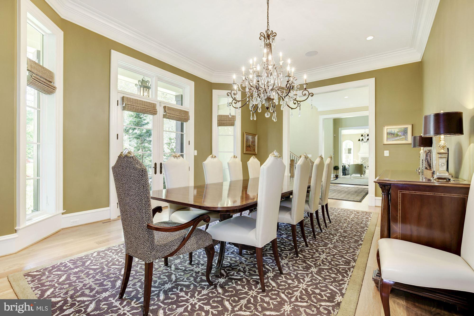 BRADLEY HILLS GROVE - Residential