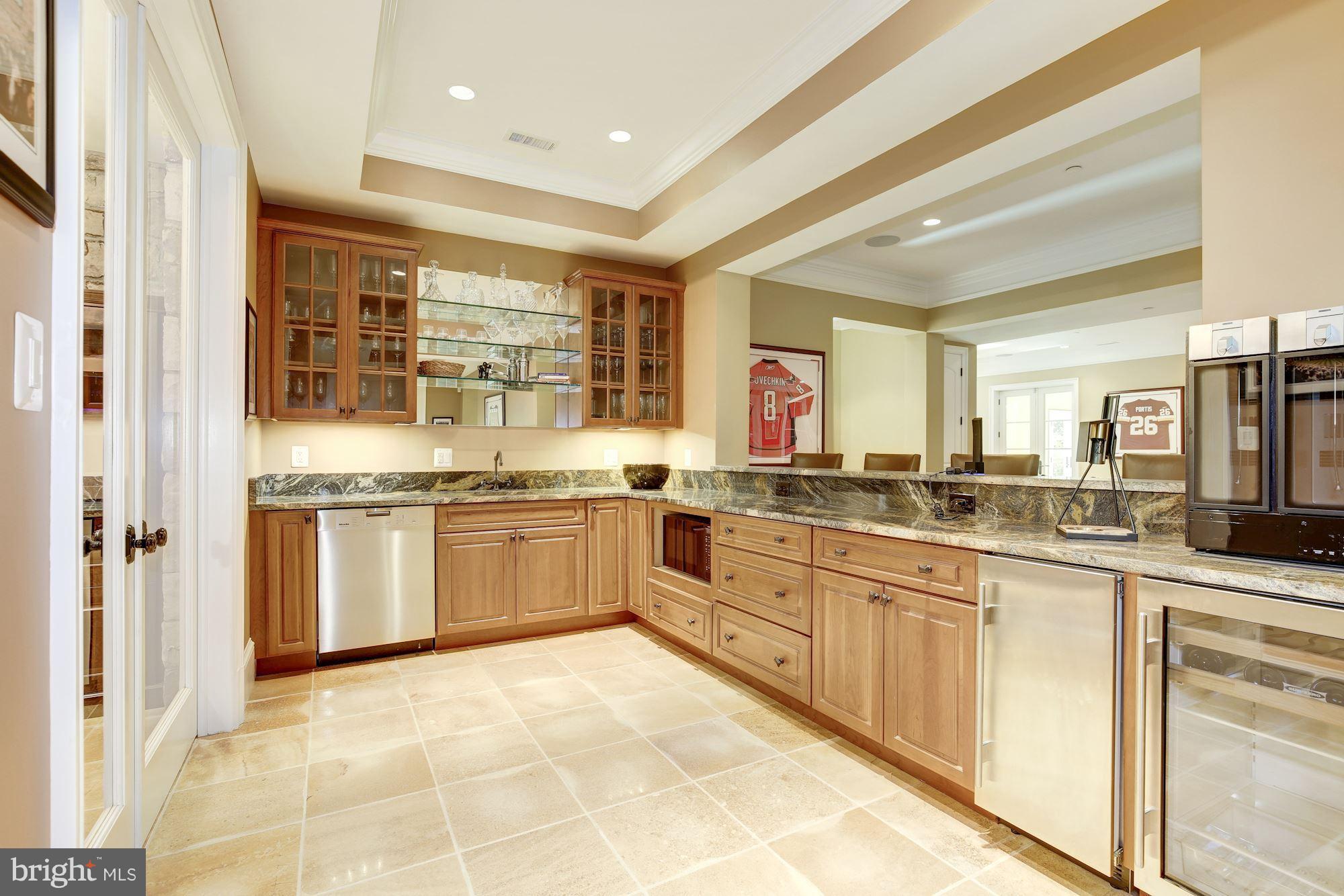 BRADLEY HILLS GROVE - Residential