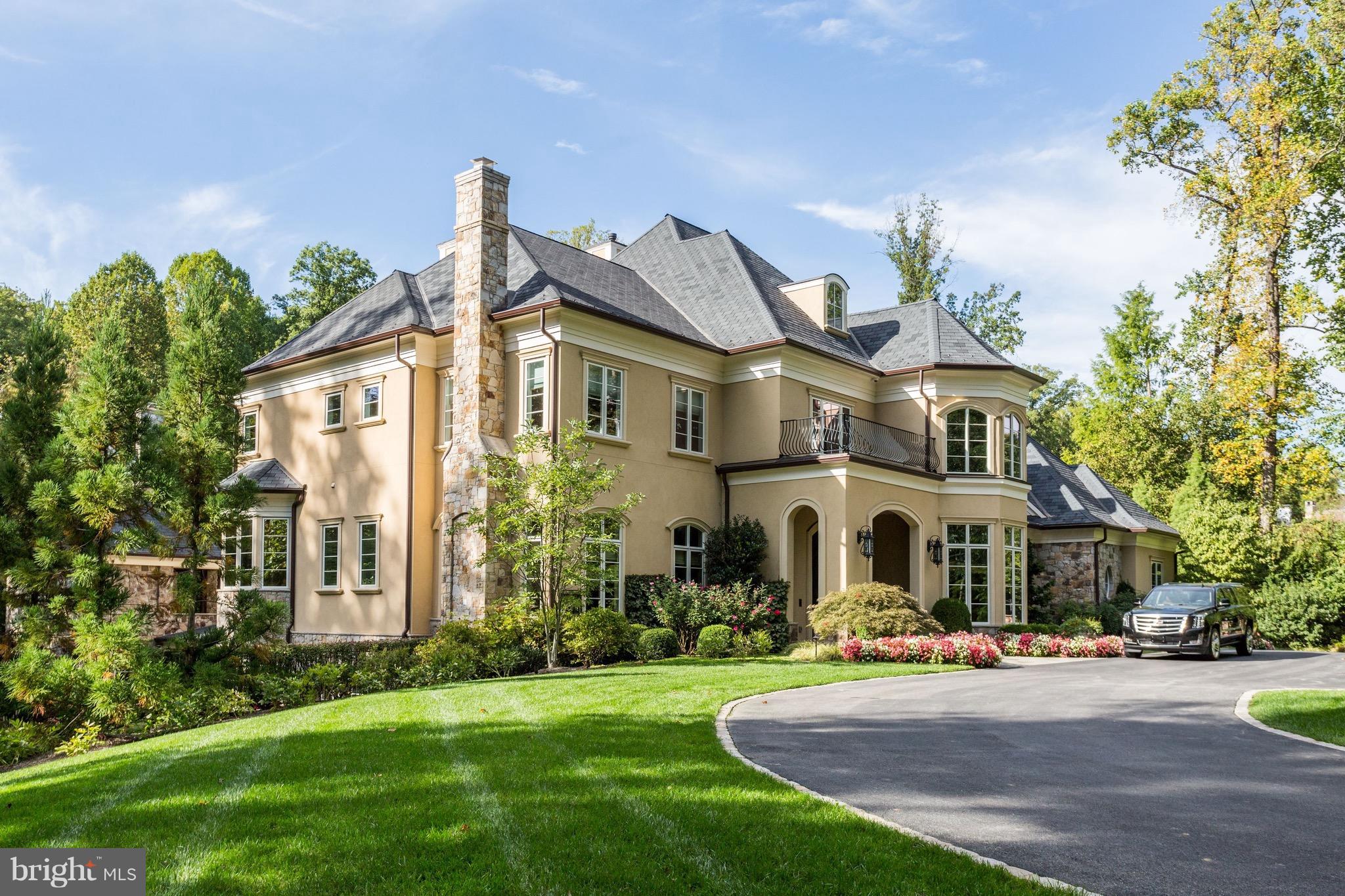 BRADLEY HILLS GROVE - Residential