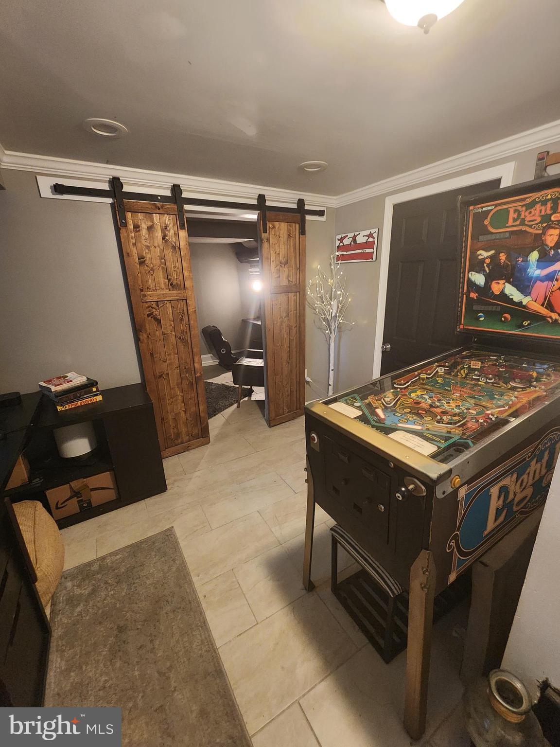 HOLLYWOOD - Residential Lease