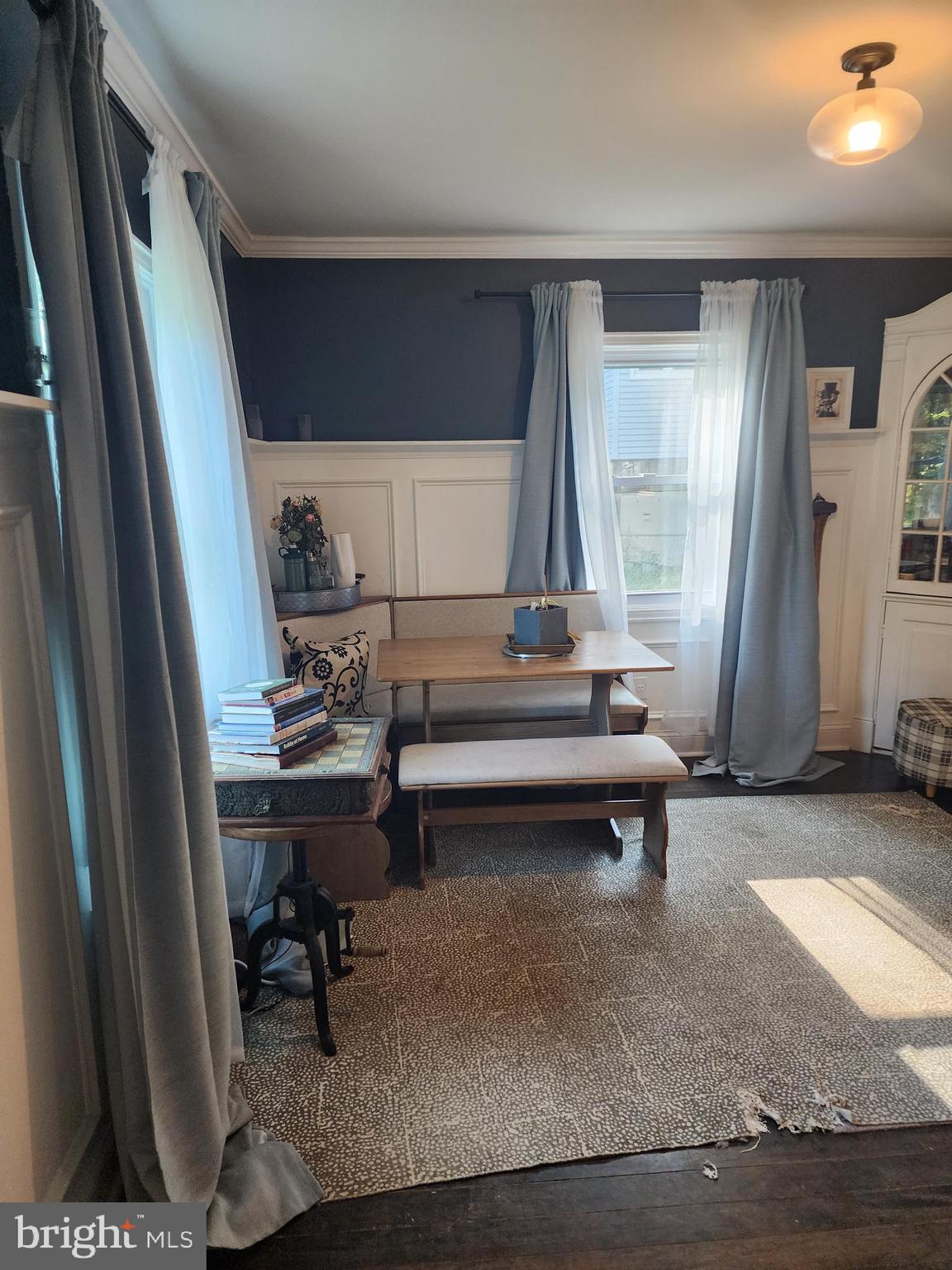 HOLLYWOOD - Residential Lease