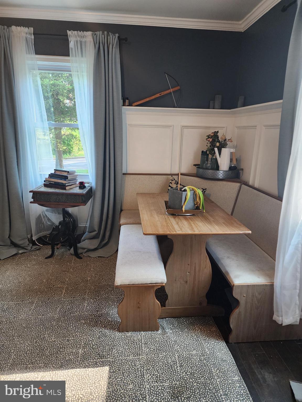 HOLLYWOOD - Residential Lease