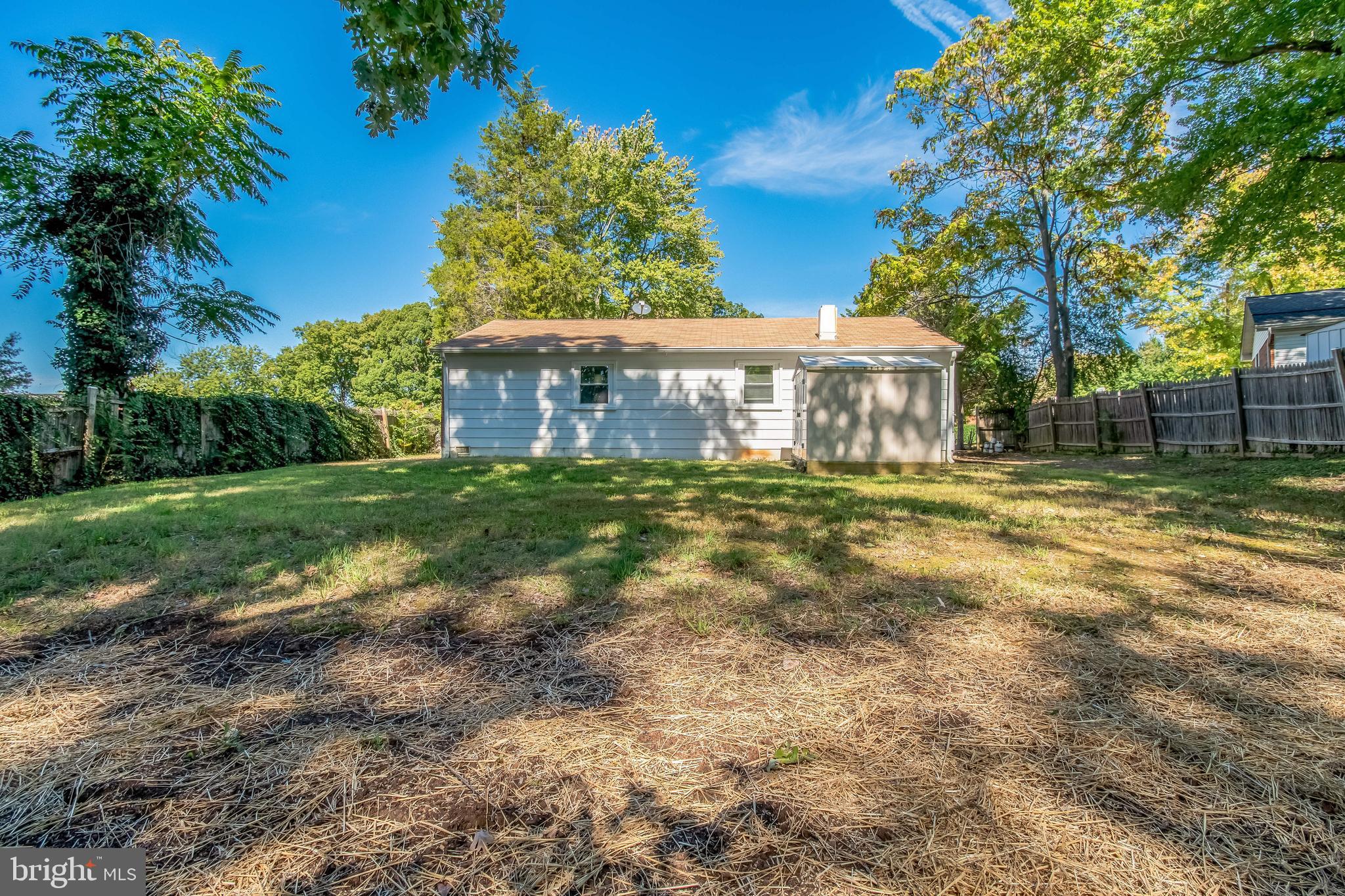 DALE CITY - Residential Lease