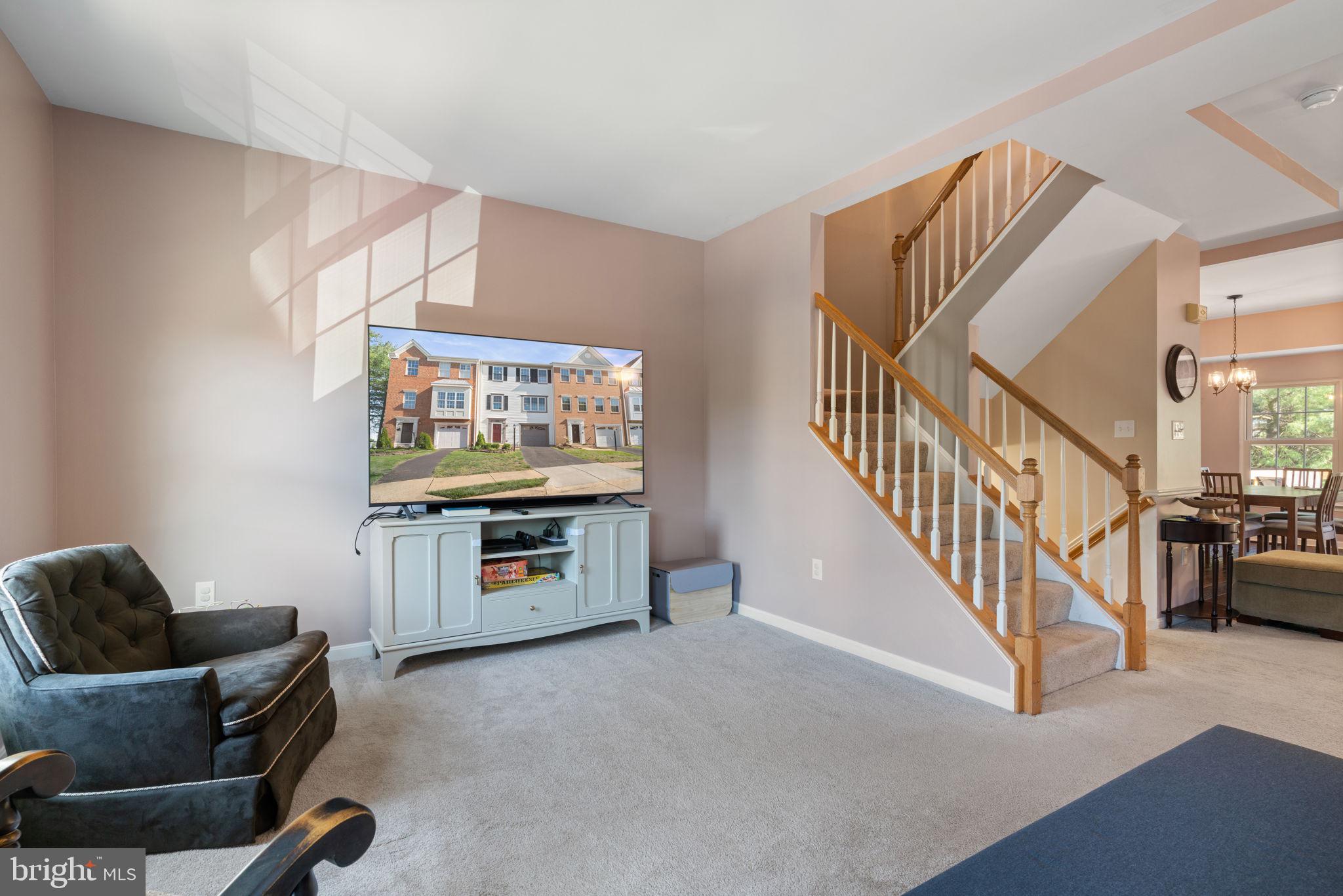 6815 GENERAL LAFAYETTE WAY