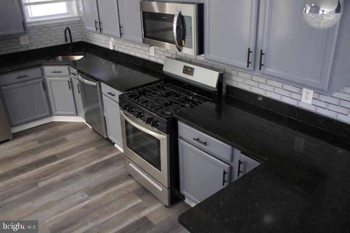 ROSEMONT - Residential