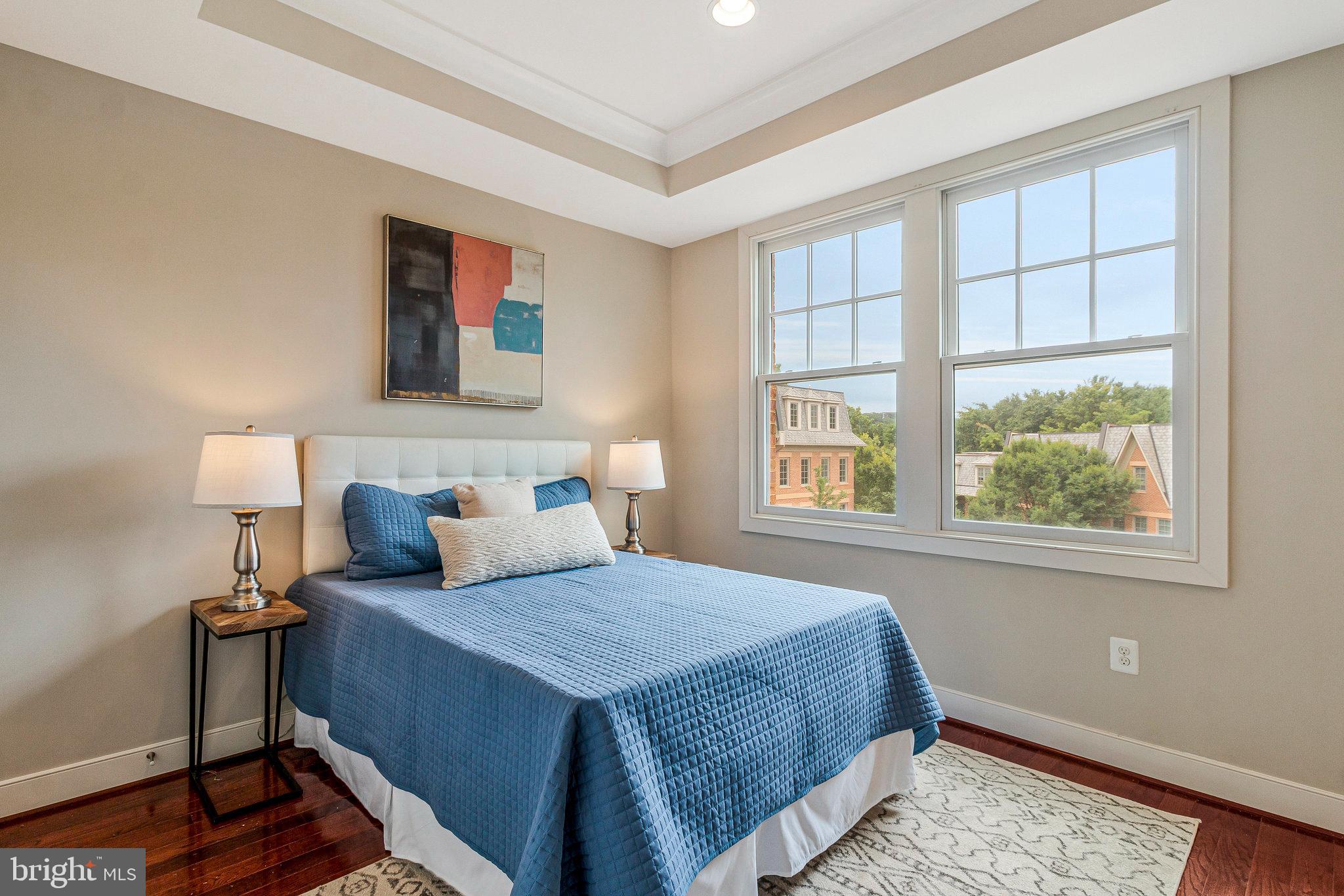 FOXHALL - Residential Lease